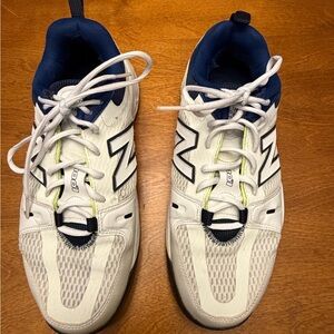 New Balance White and Blue Athletic Shoes Mens 10 US